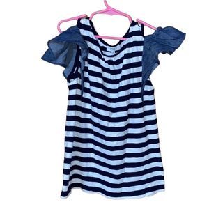 Crown & Ivy tops size medium